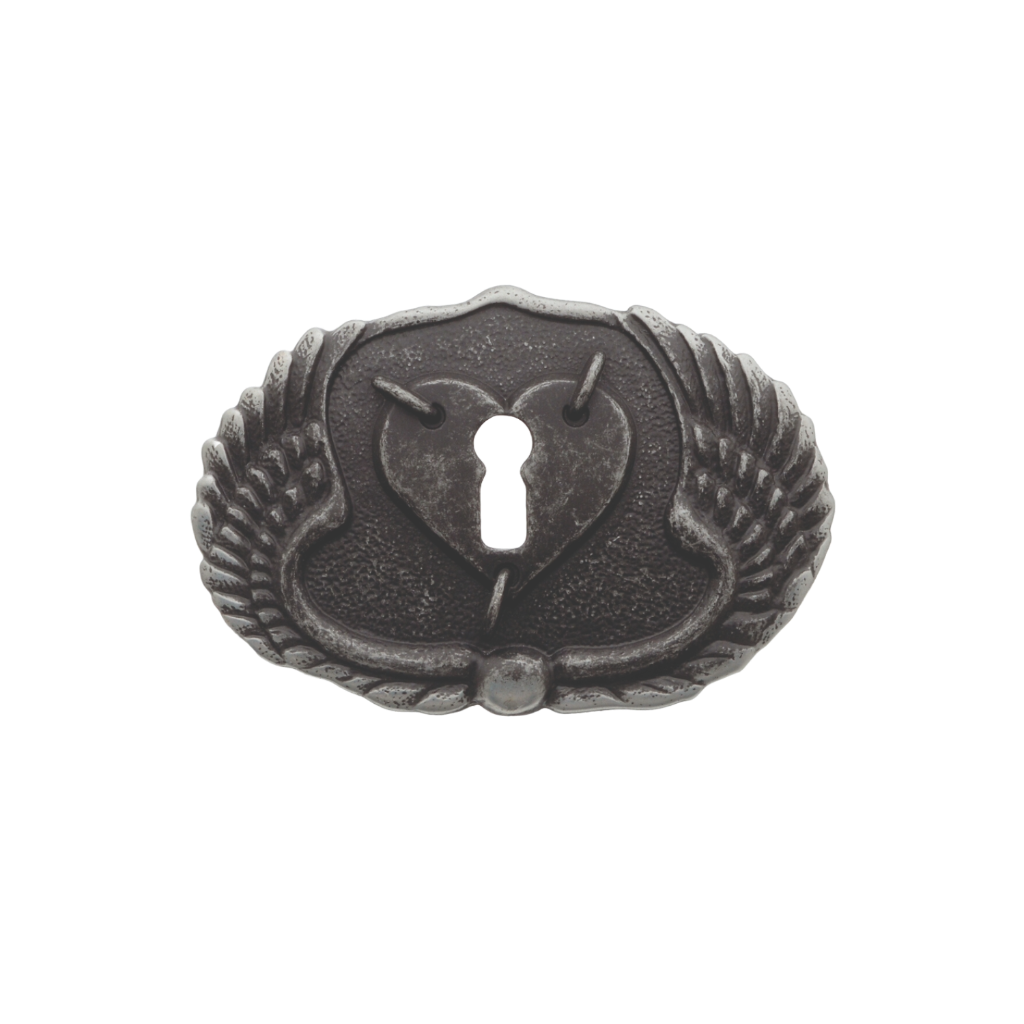 Detailed vintage silver belt buckle with a keyhole heart and wing design, a unique and romantic fashion accessory with a beautiful Italian design.