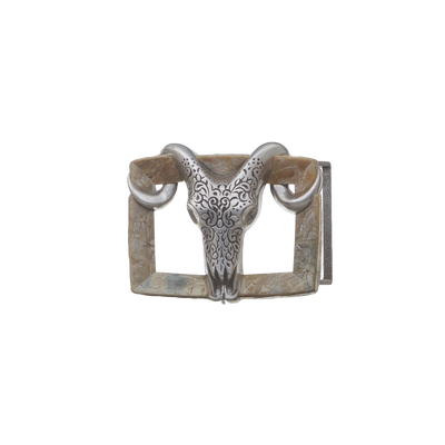 Italian design belt buckle fashion accessory engraved silver ram skull on cracked-stone rectangular frame, western style.