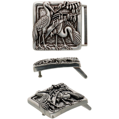 40mm belt buckle with elegant bird motif in English Silver. Italian-made from durable zamak, combining artistry and strength for a timeless accessory.