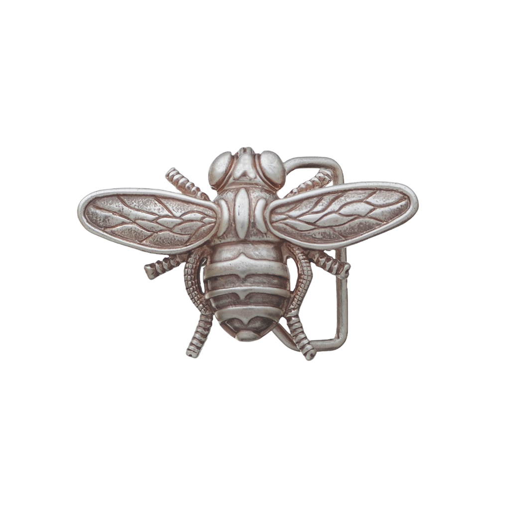 Polished silver belt buckle with a detailed Art Nouveau-style design and shimmering cracked mother of pearl inlays, a stylish fashion accessory with a beautiful Italian design.

